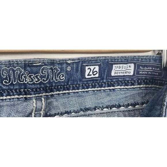 Miss Me Boyfriend Distressed Womens Dark Wash Jeans JPB5014‎ Size 26 - Picture 9 of 12